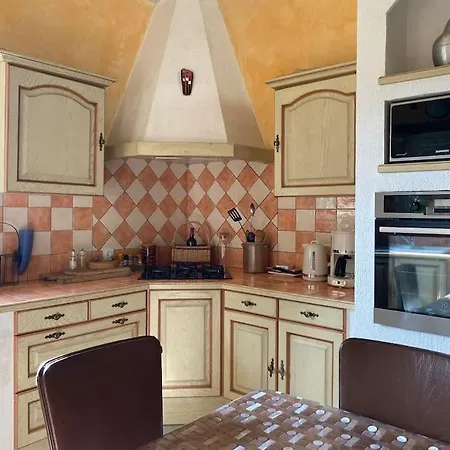 Maison En Drome Des Collines 펜션 *